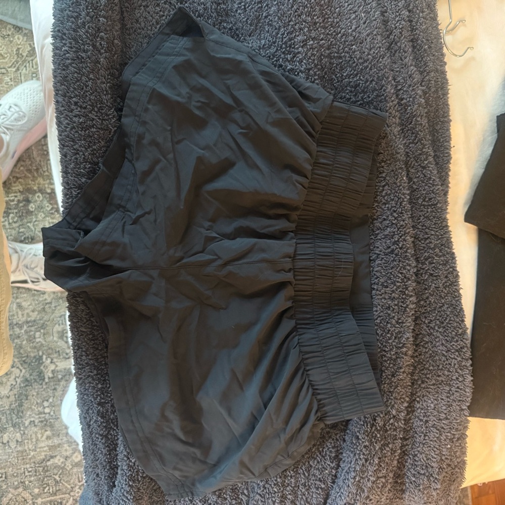 Varley Charcoal Elastic Shorts